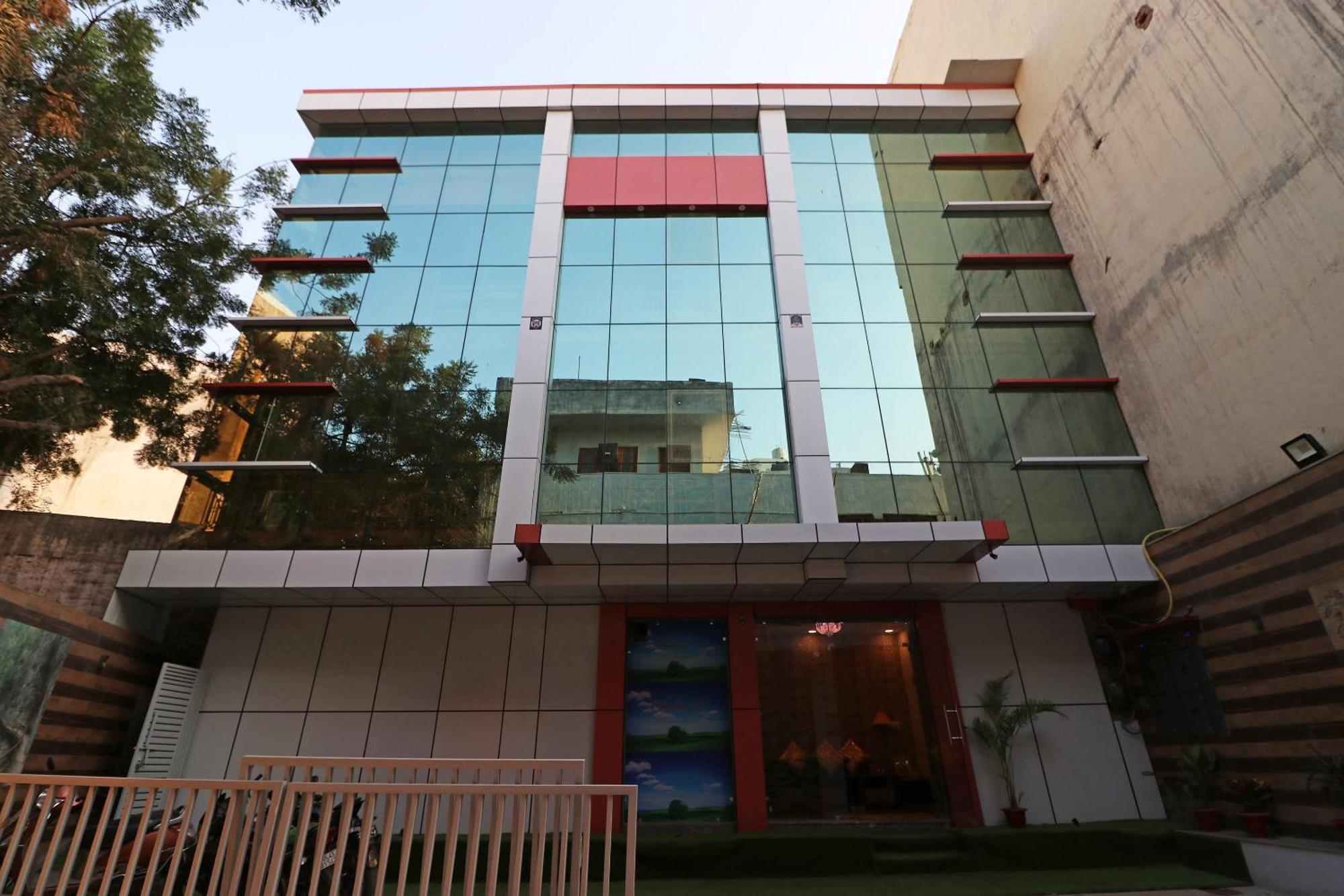 Hotel O Cloud 뉴델리 외부 사진